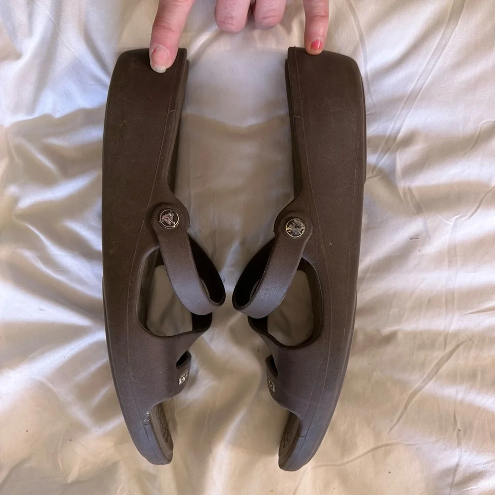 Crocs Women's Slip On Wedge Slides Sandals Brown Size 10. - Picture 7 of 8